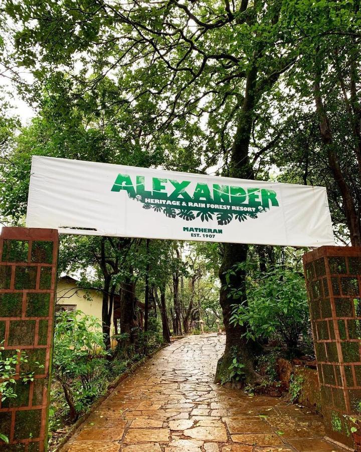 Alexander Heritage And Rainforest Resort Matheran Exterior photo